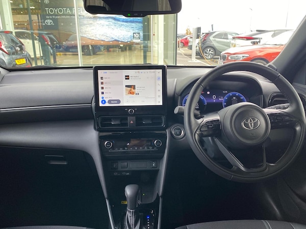 Used Toyota Yaris 2025 for sale - 76202332: Photo 5