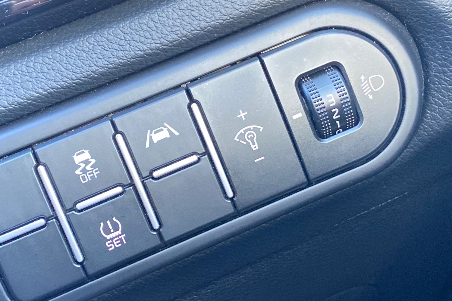 Used Kia XCeed 2023 for sale - 76128817: Photo 22