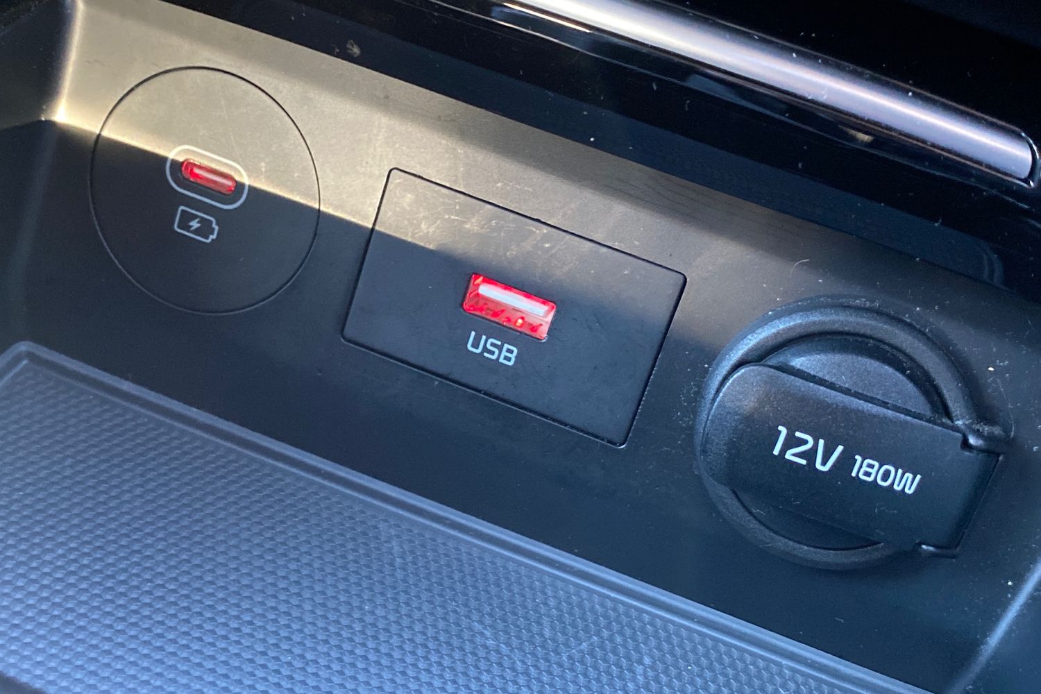 Used Kia XCeed 2023 for sale - 76128817: Photo 29
