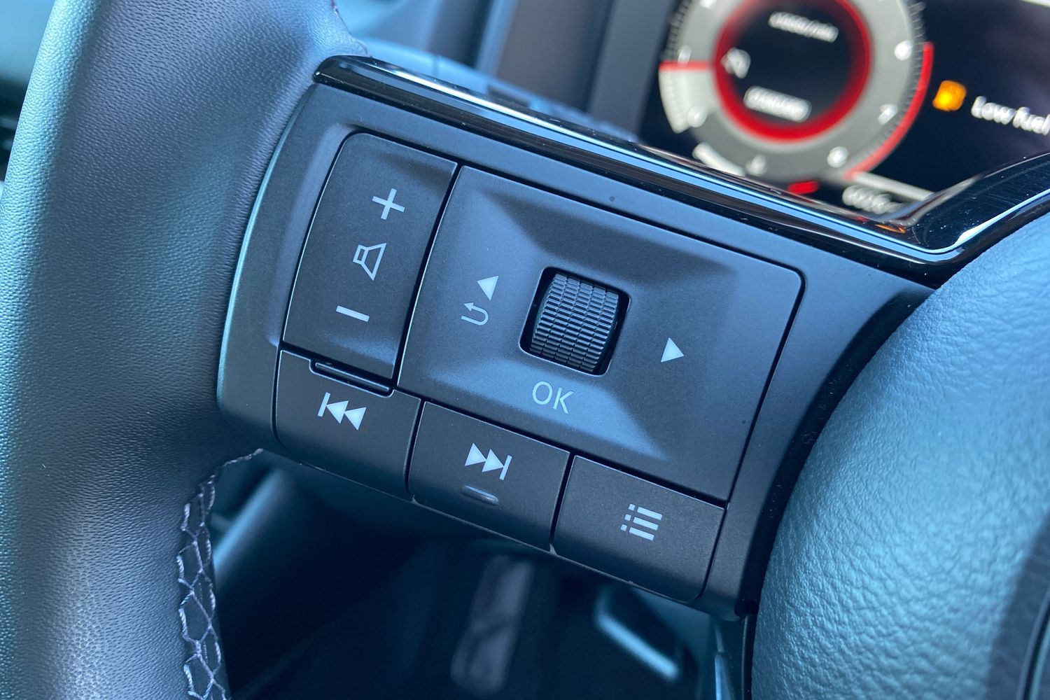 Used Nissan Qashqai 2023 for sale - 76470852: Photo 29