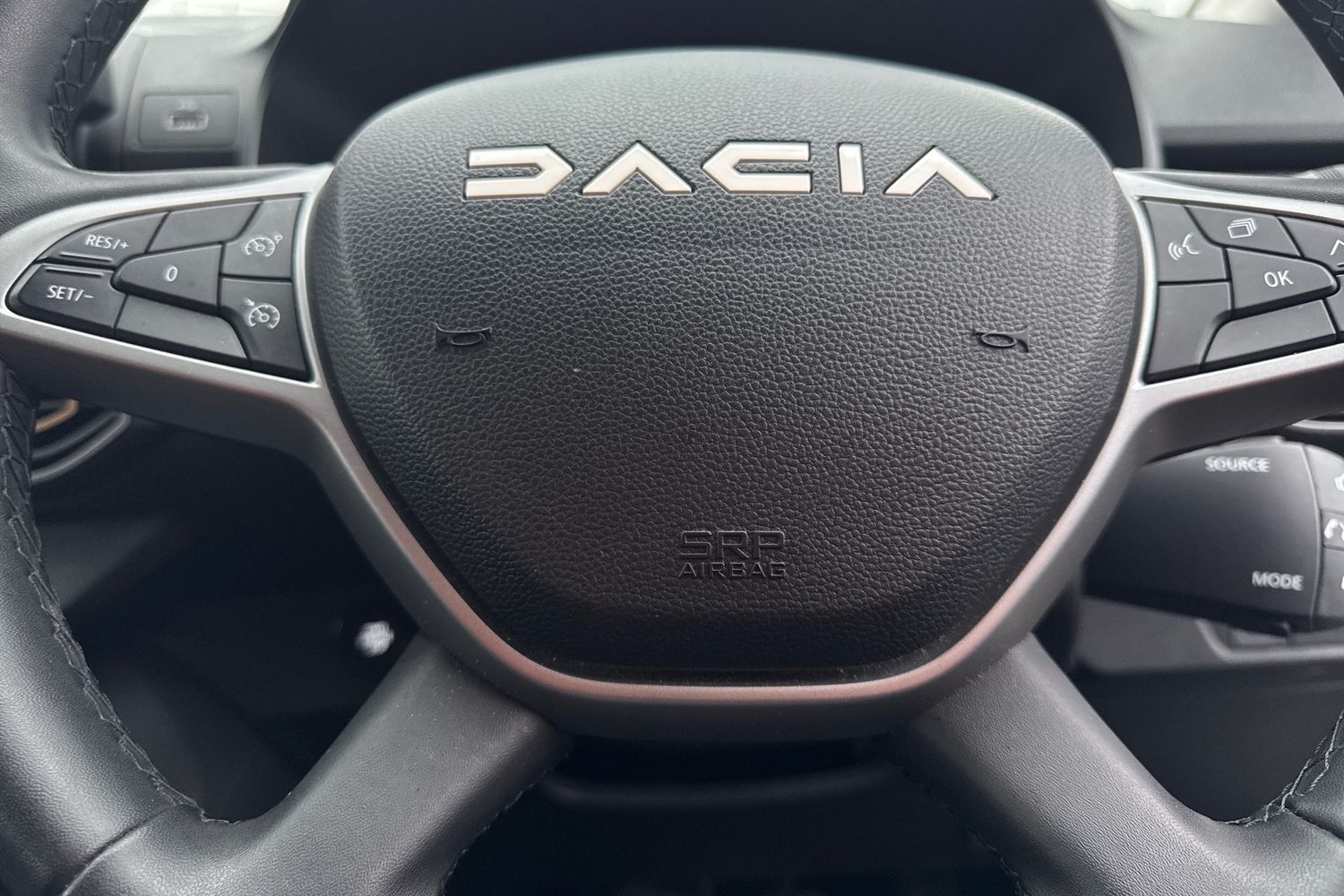 Used Dacia Sandero Stepway 2024 for sale - 77891524: Photo 40
