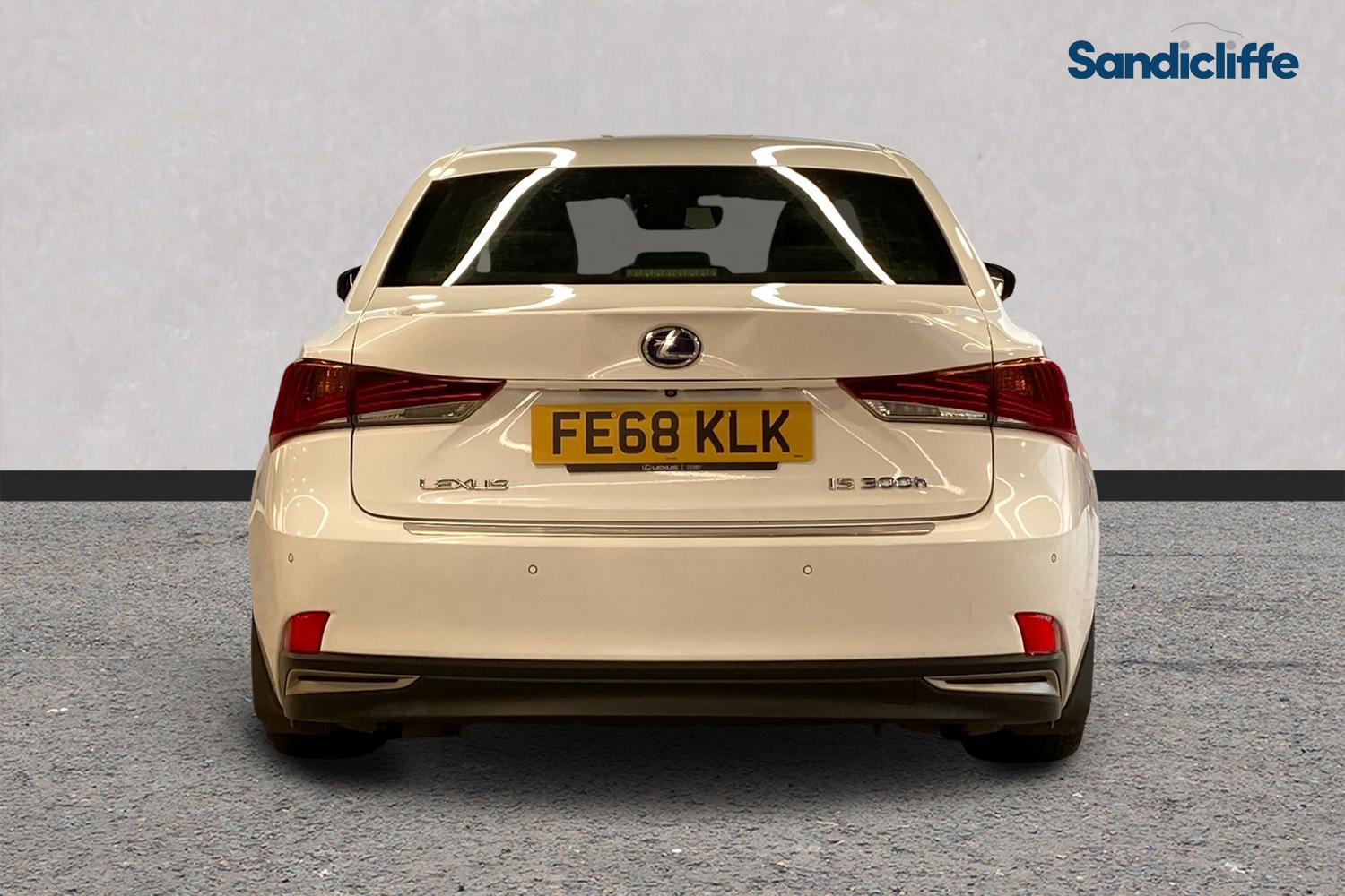 Used Lexus IS 2018 for sale - 77118471: Photo 5