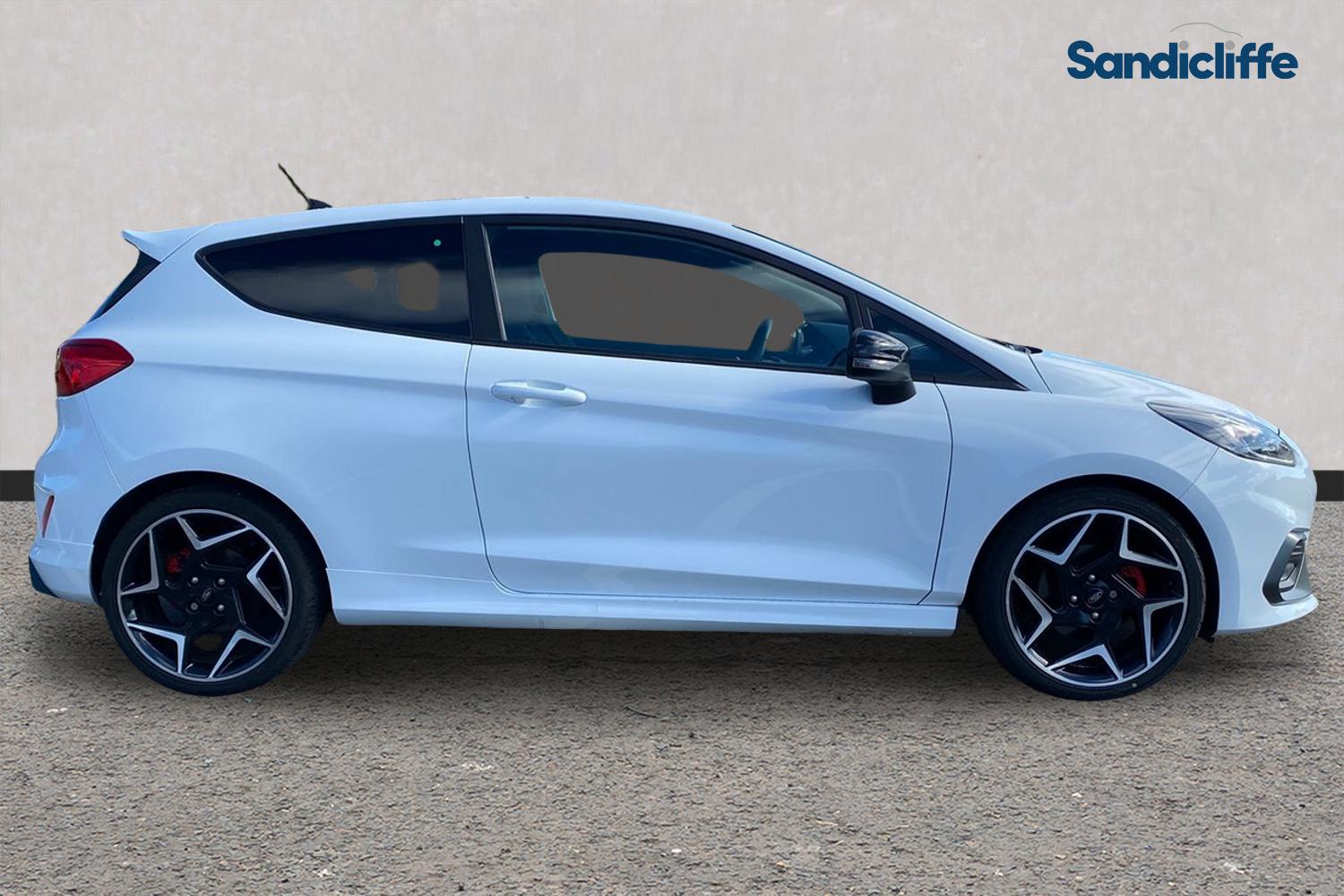 Used Ford Fiesta 2018 for sale - 76128806: Photo 3