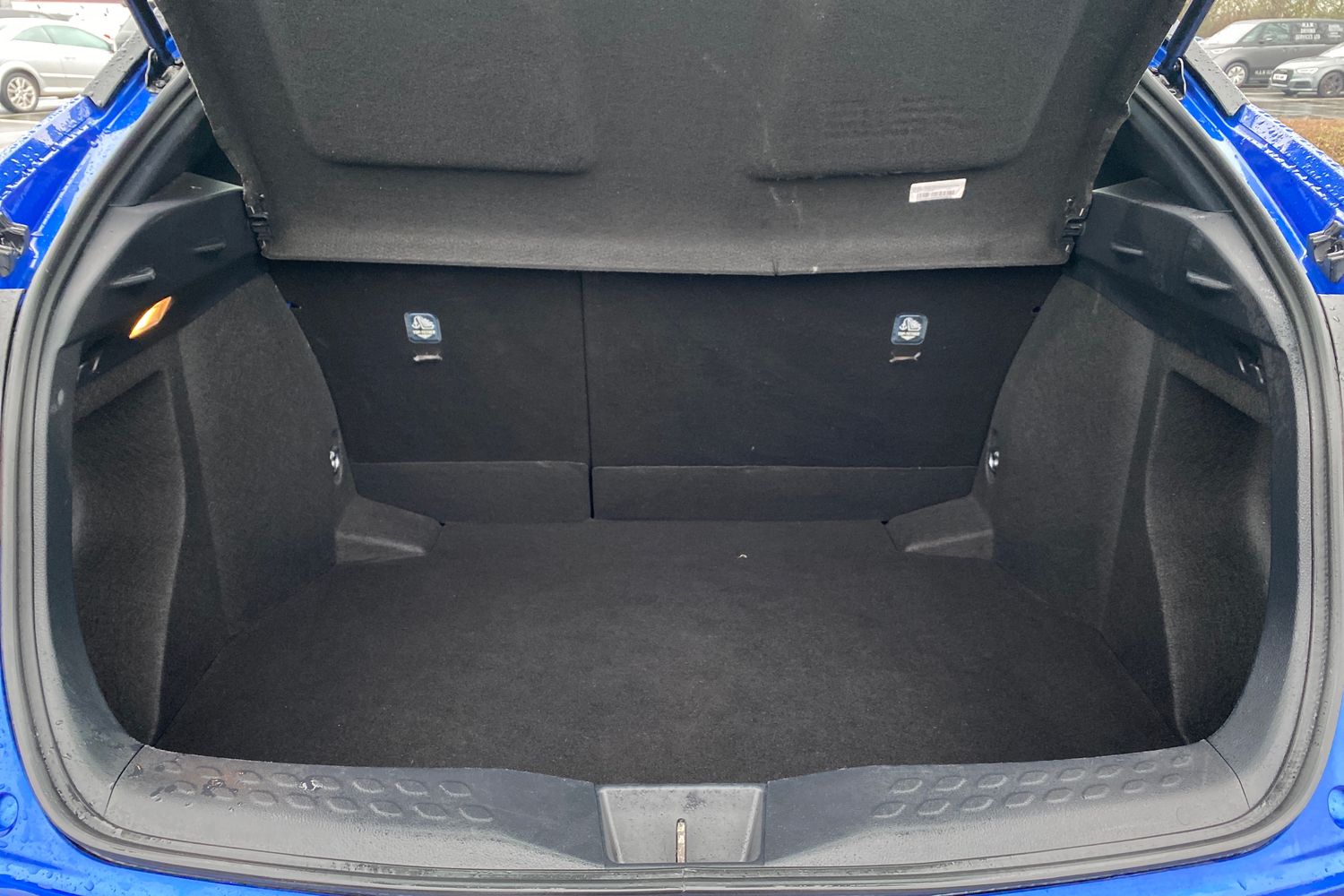 Used Toyota C-HR 2021 for sale - 78169072: Photo 18