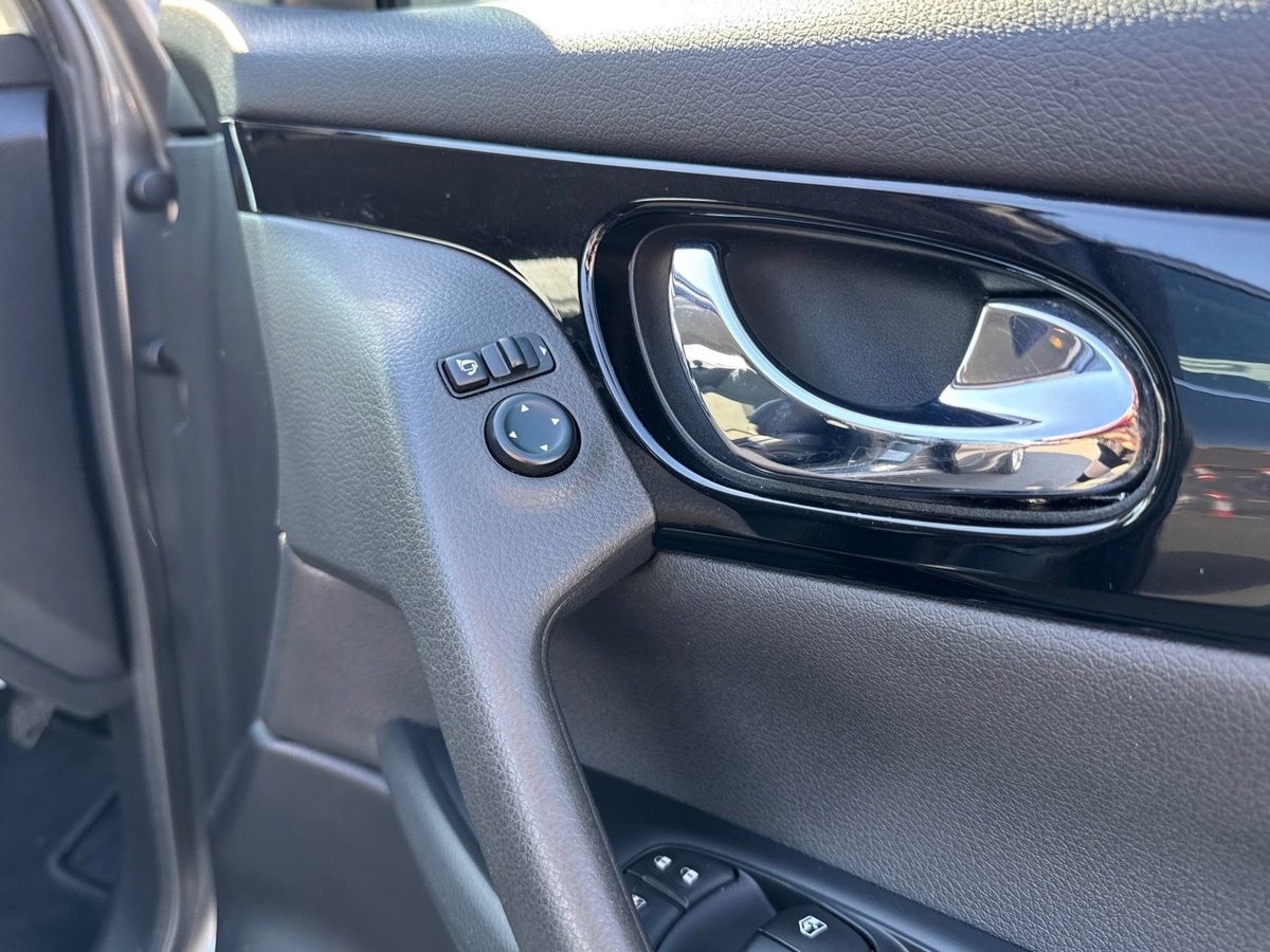 Used Nissan Qashqai 2018 for sale - 78210965: Photo 23