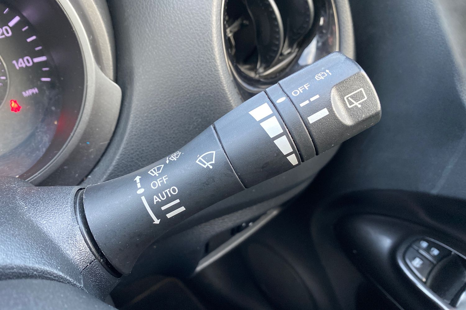 Used Nissan Juke 2017 for sale - 77125672: Photo 21