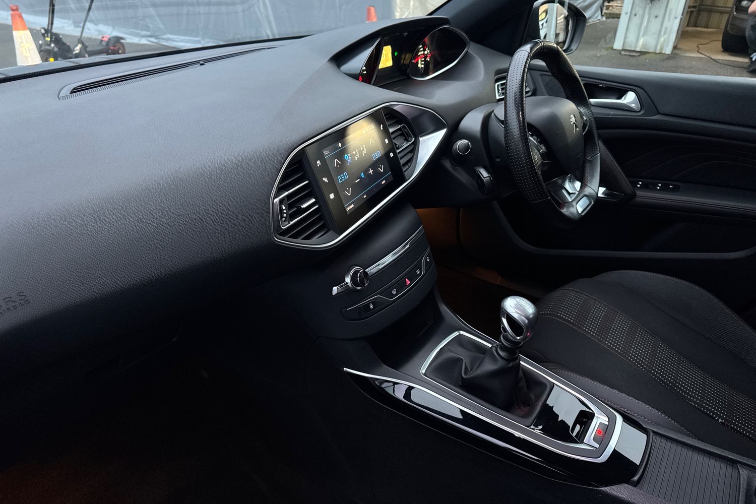 Used Peugeot 308 2019 for sale - 77815127: Photo 14