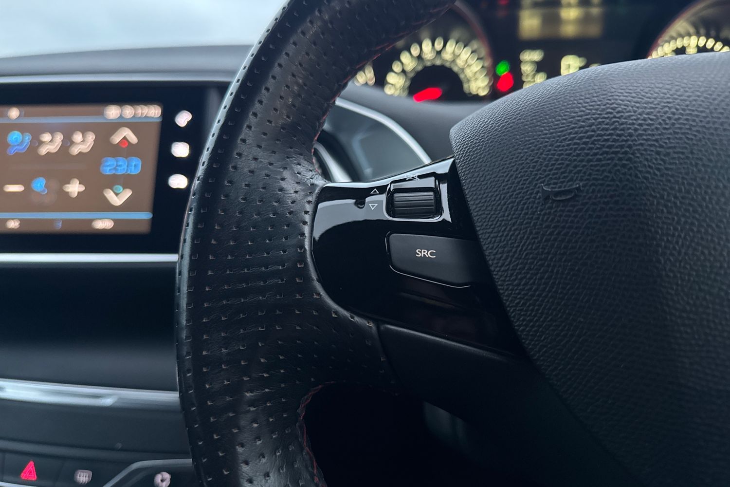 Used Peugeot 308 2019 for sale - 77815127: Photo 32