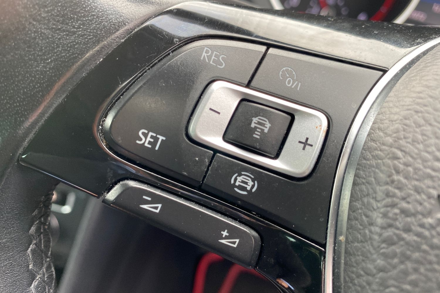 Used Volkswagen Tiguan 2018 for sale - 76037131: Photo 30