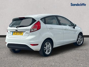 Used Ford Fiesta 2015 for sale - 79704910: Photo
