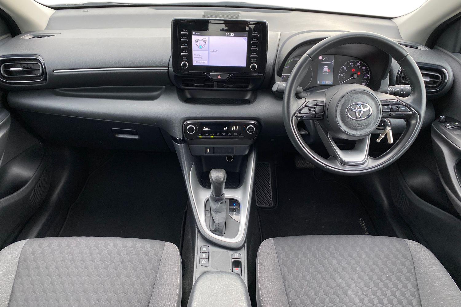 Used Toyota Yaris 2022 for sale - 77272257: Photo 11