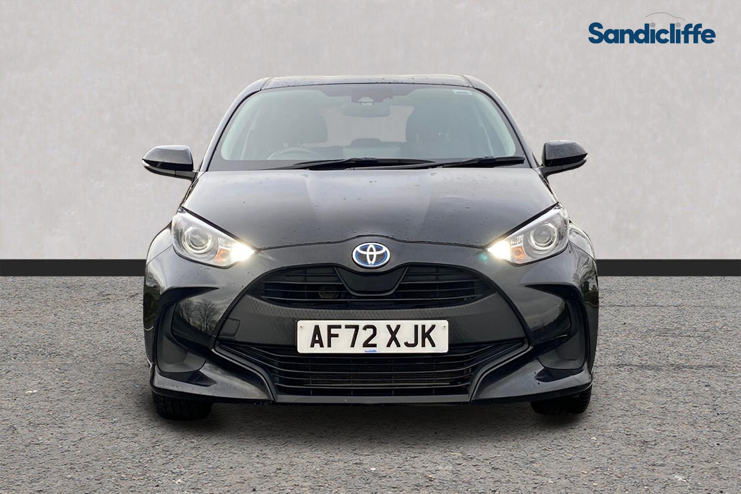 Used Toyota Yaris 2022 for sale - 77272257: Photo 2