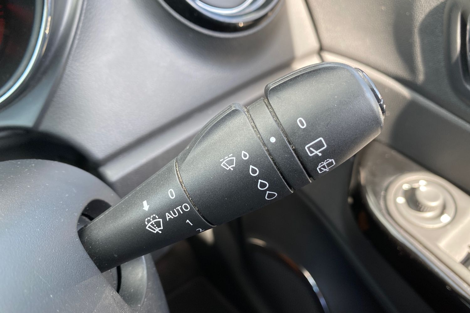 Used Renault Captur 2016 for sale - 76165275: Photo 25
