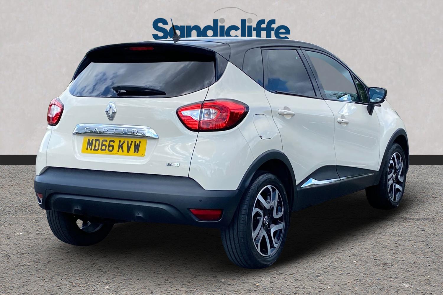 Used Renault Captur 2016 for sale - 76165275: Photo 4