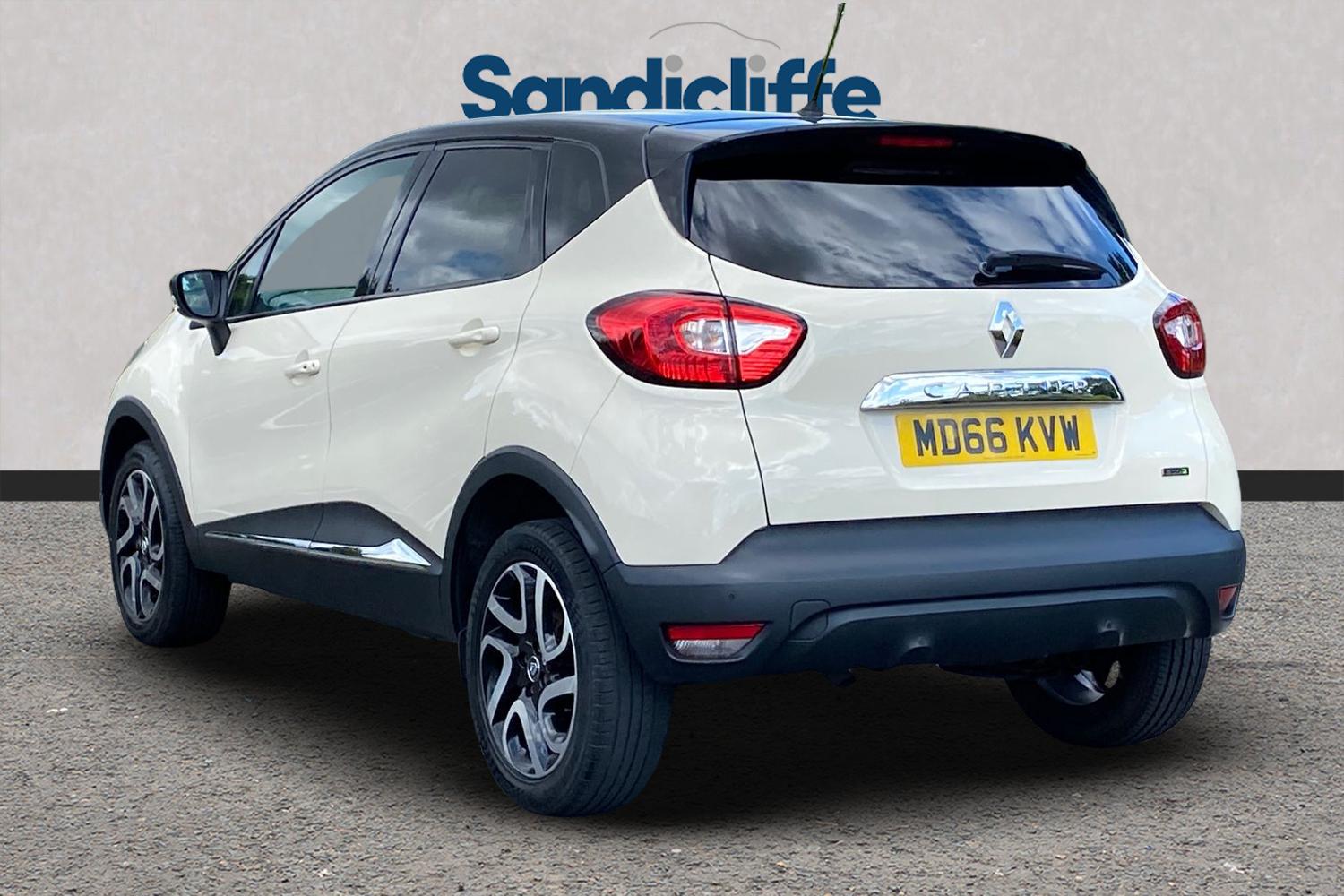 Used Renault Captur 2016 for sale - 76165275: Photo 6