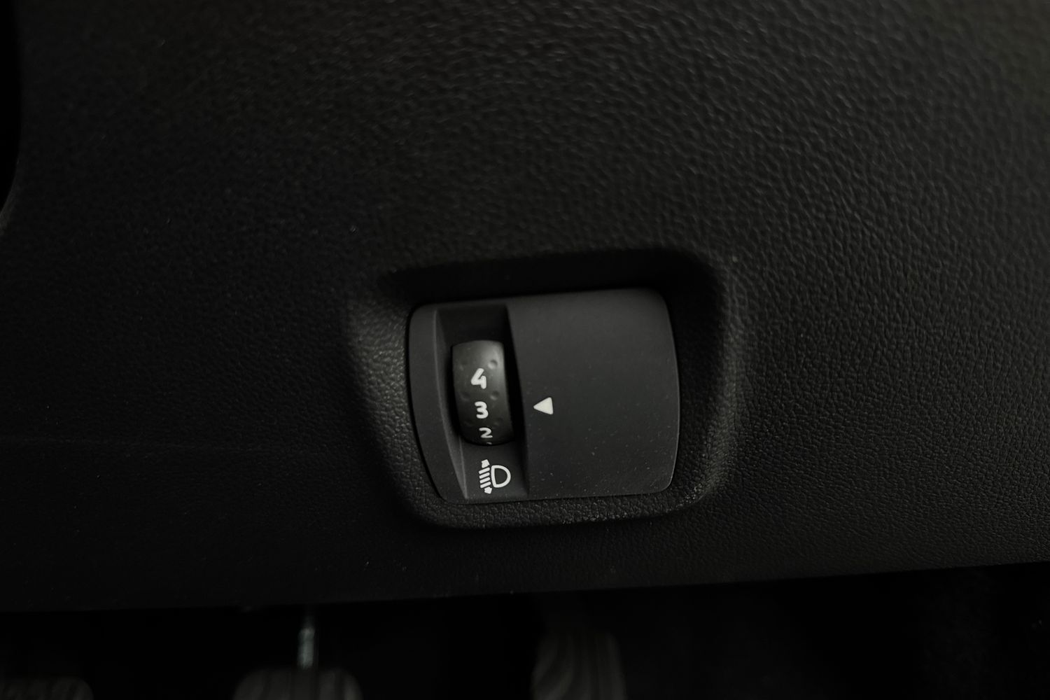 Used Dacia Sandero Stepway 2024 for sale - 77815156: Photo 25