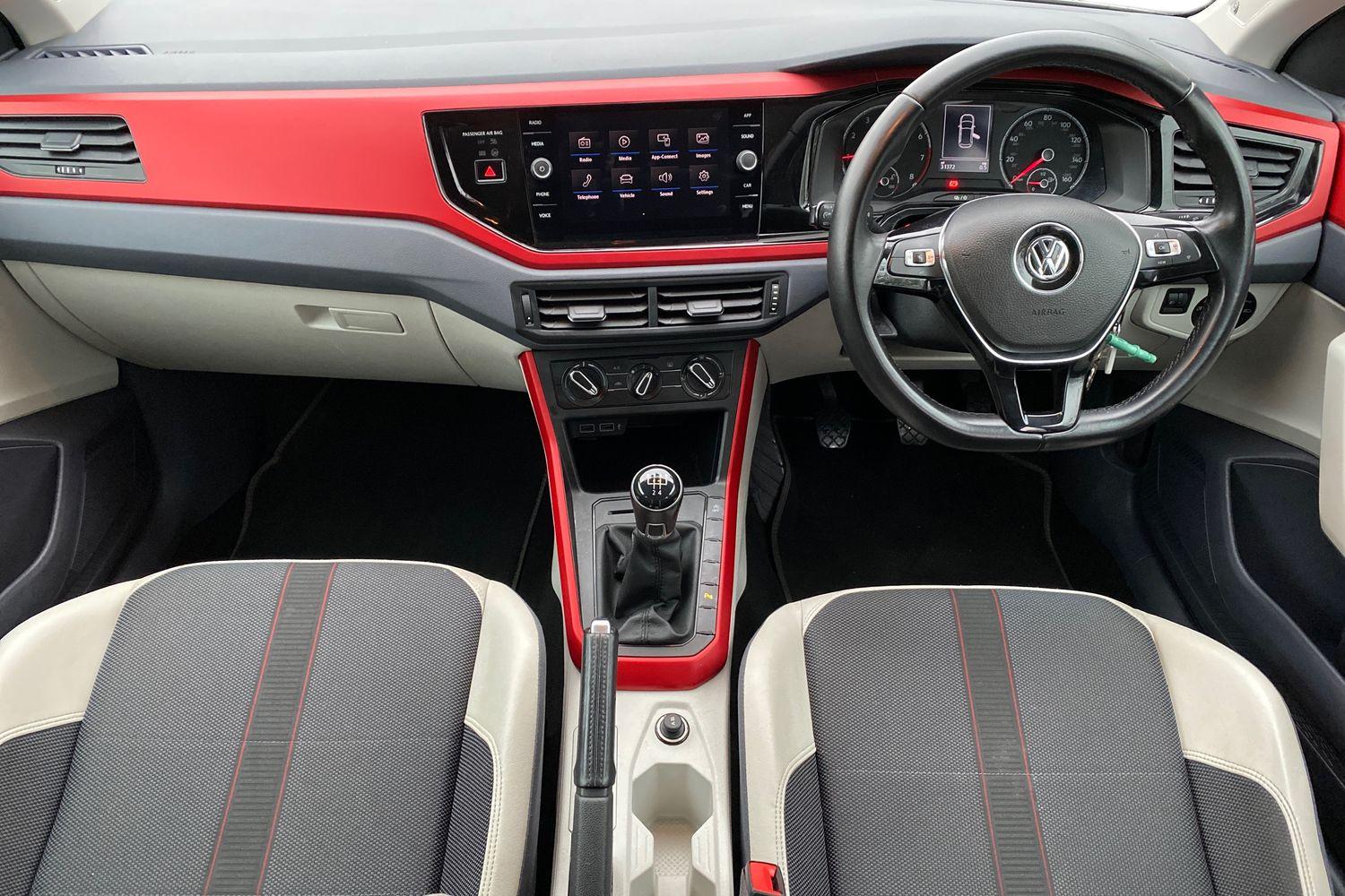 Used Volkswagen Polo 2018 for sale - 77324399: Photo 11