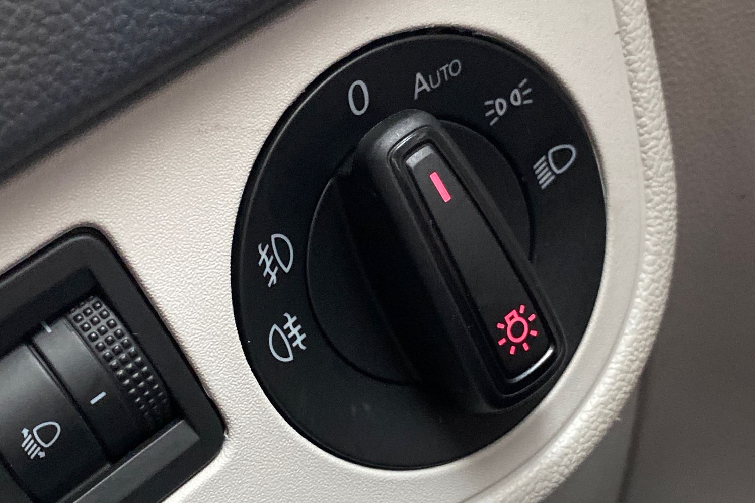 Used Volkswagen Polo 2018 for sale - 77324399: Photo 20