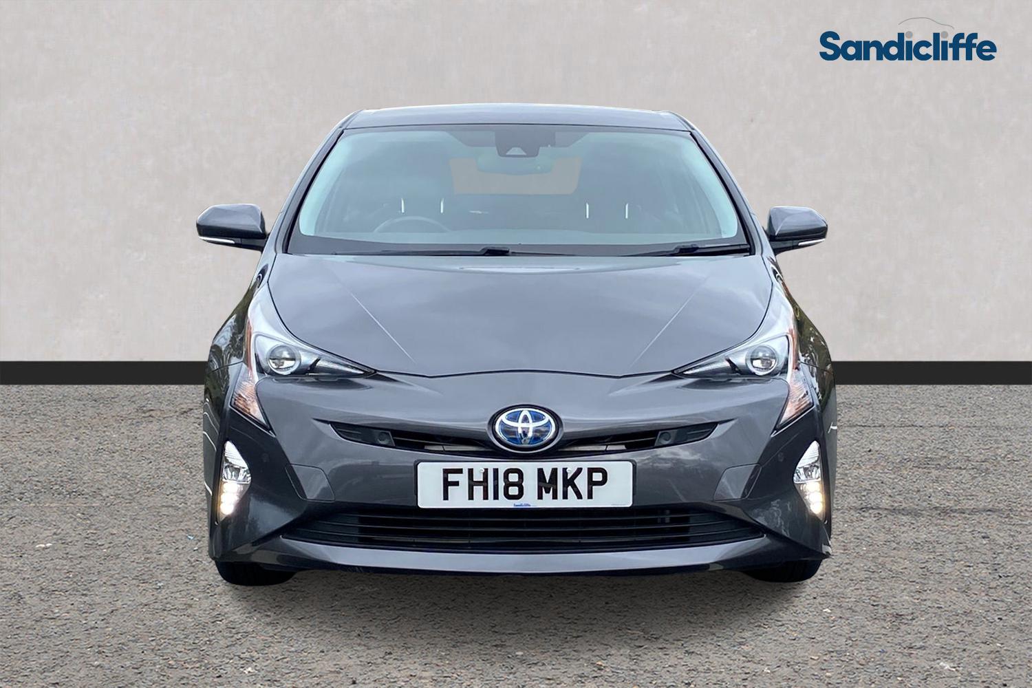Used Toyota Prius 2018 for sale - 76128811: Photo 2