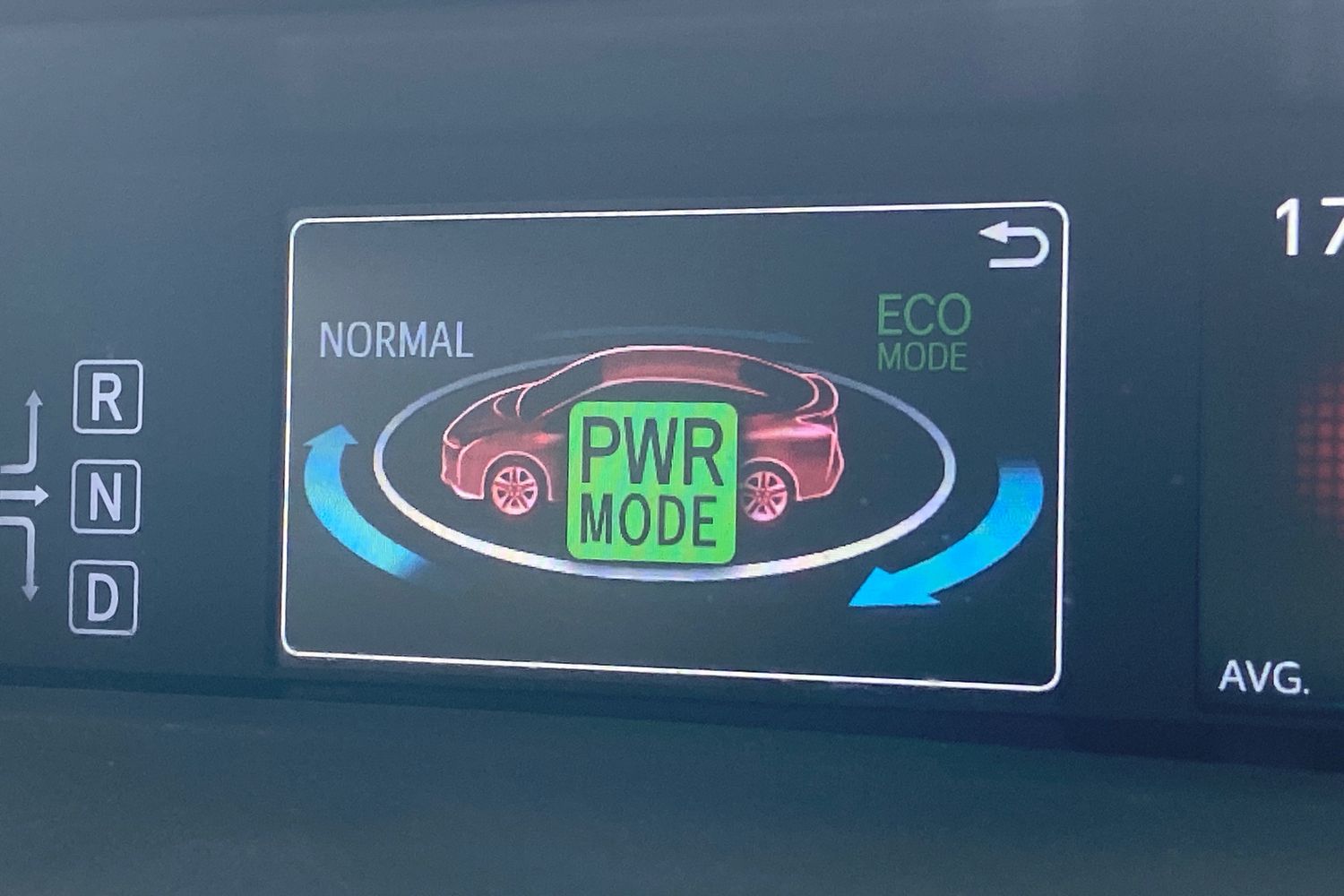 Used Toyota Prius 2018 for sale - 76128811: Photo 44