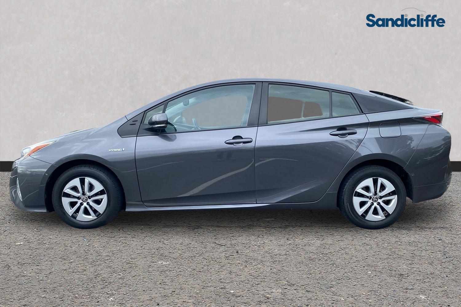 Used Toyota Prius 2018 for sale - 76128811: Photo 7