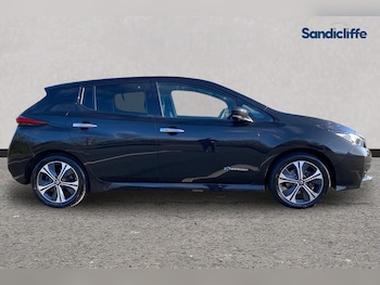 Used Nissan Leaf 2018 for sale - 76769002: Photo