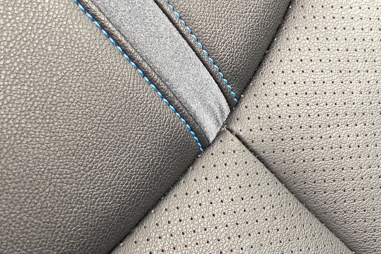 Used Nissan Leaf 2023 for sale - 76769012: Photo 19