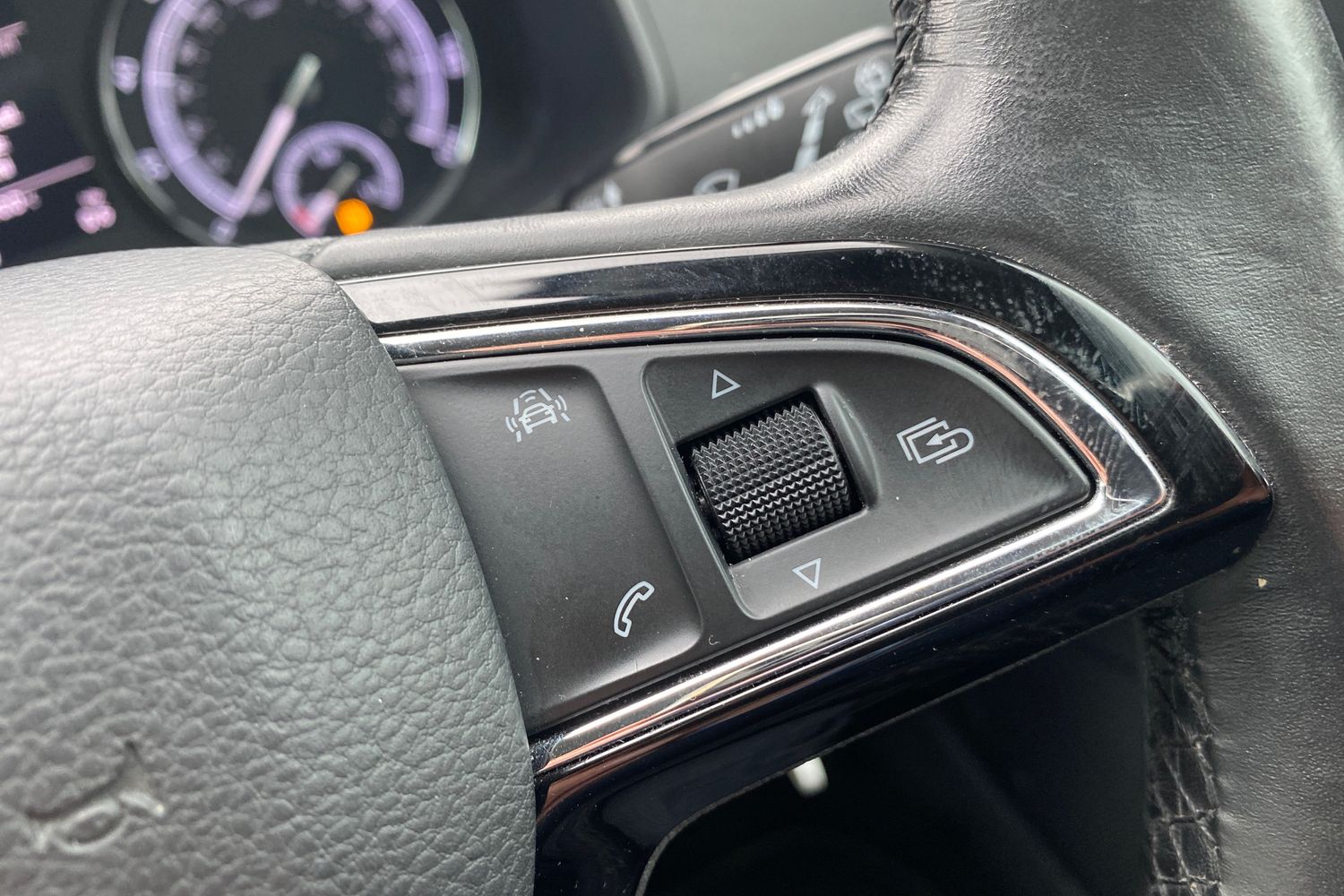 Used Skoda Karoq 2018 for sale - 76342564: Photo 27