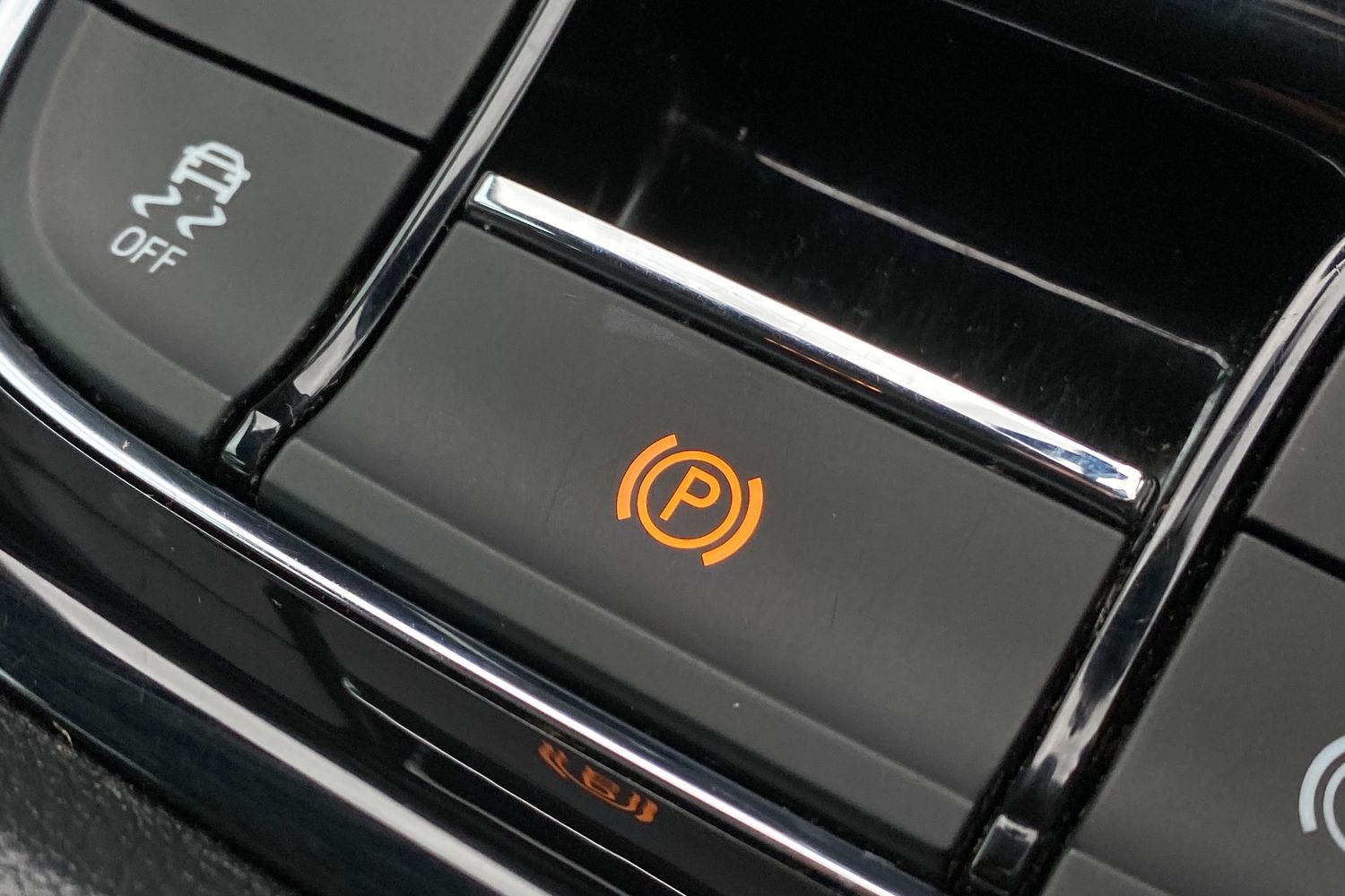 Used Skoda Karoq 2018 for sale - 76342564: Photo 29