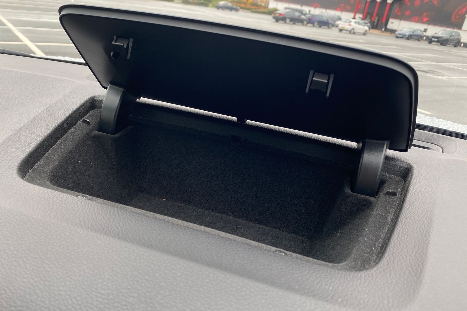 Used Skoda Karoq 2018 for sale - 76342564: Photo 34