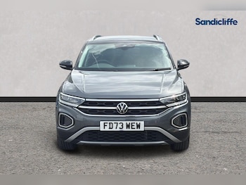 Used Volkswagen T-Roc 2024 for sale - 79463633: Photo