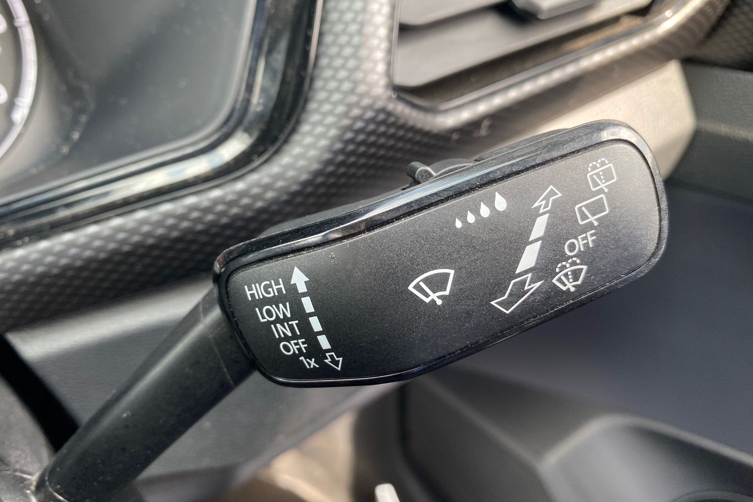 Used Volkswagen T-Cross 2019 for sale - 76369402: Photo 24