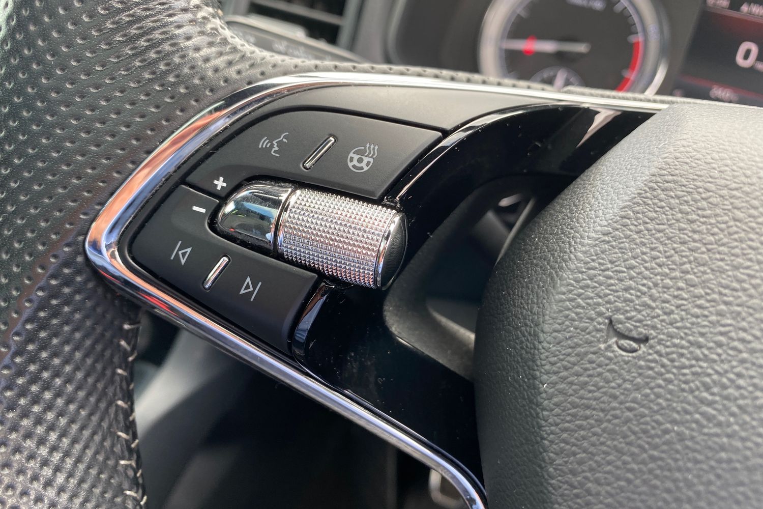 Used Skoda Karoq 2020 for sale - 77337536: Photo 28