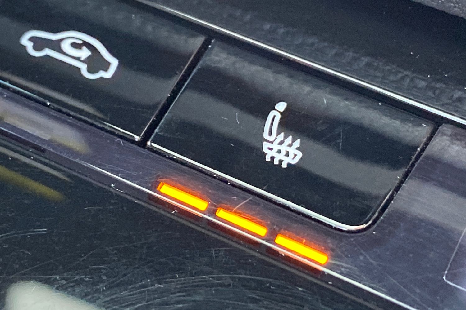 Used Skoda Karoq 2020 for sale - 77136896: Photo 32