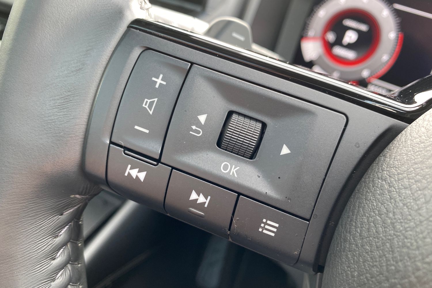 Used Nissan Qashqai 2021 for sale - 76128802: Photo 32