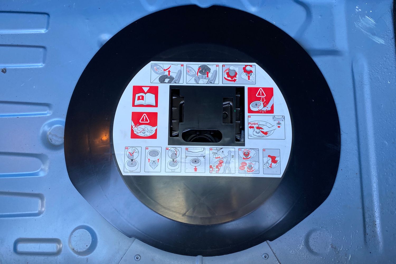 Used Renault Clio 2014 for sale - 76383050: Photo 16