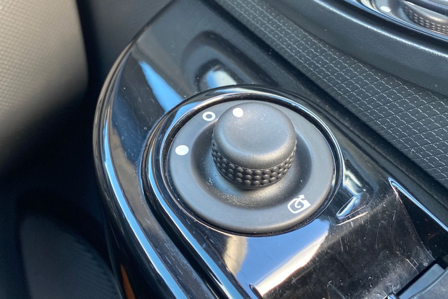 Used Renault Clio 2014 for sale - 76383050: Photo 19