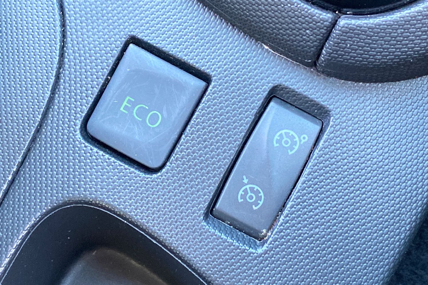 Used Renault Clio 2014 for sale - 76383050: Photo 27