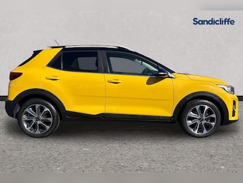 Used Kia Stonic 2018 for sale - 79459056: Photo
