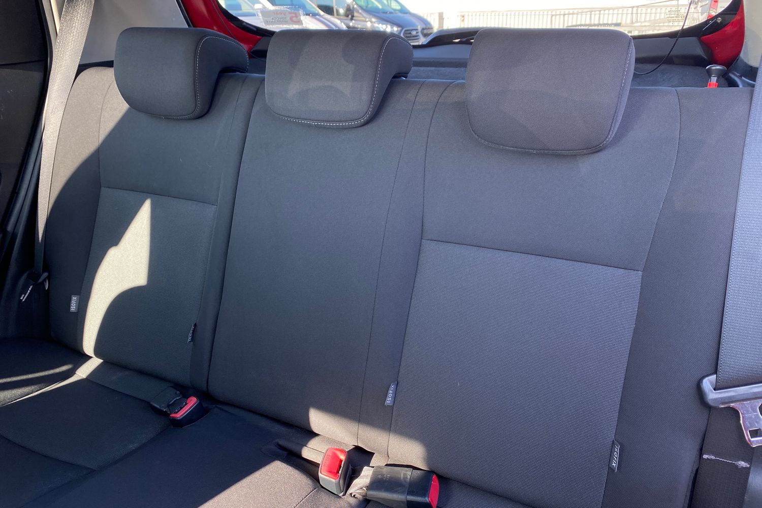 Used Toyota Yaris 2016 for sale - 77968524: Photo 17