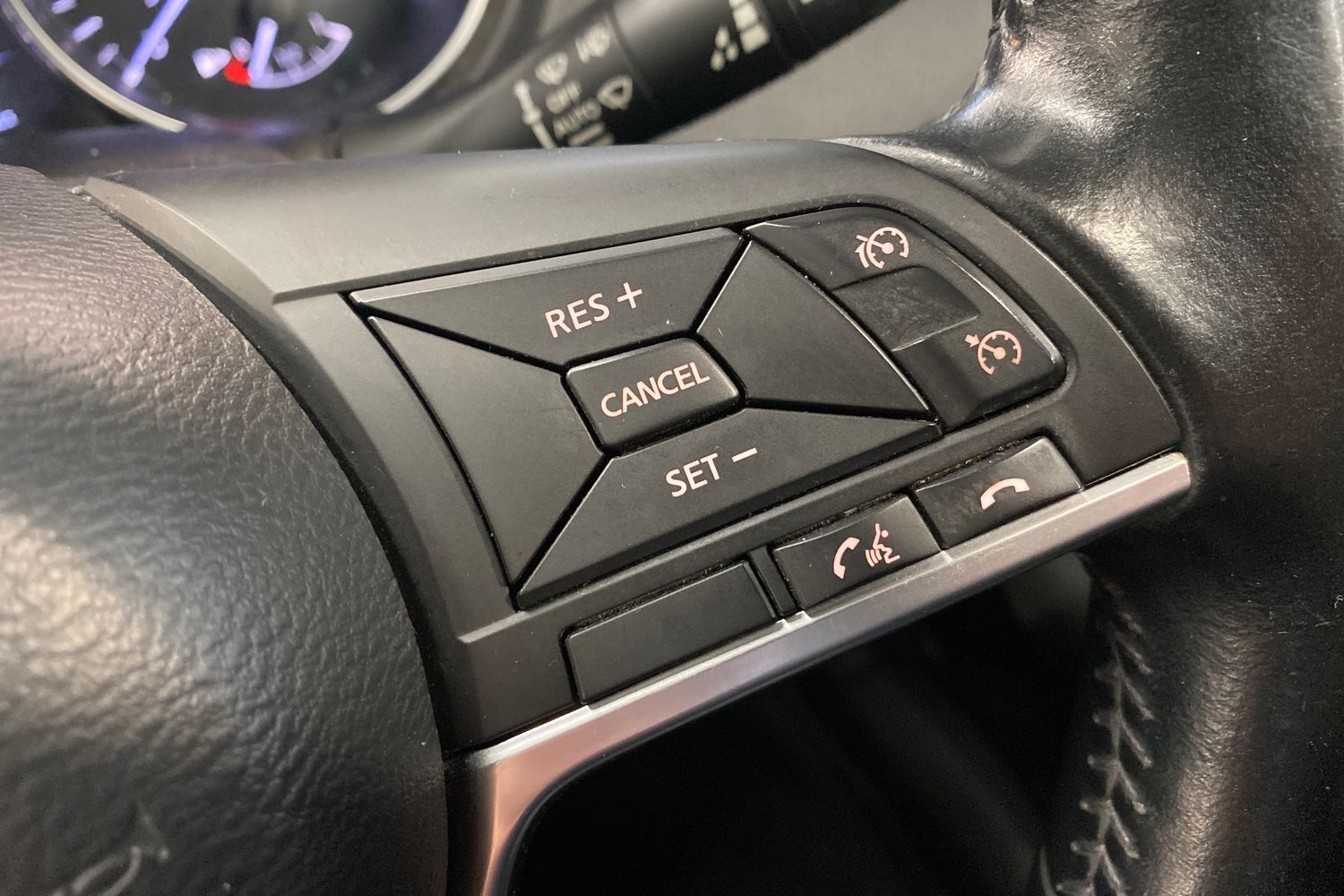 Used Nissan Qashqai 2017 for sale - 77260787: Photo 25