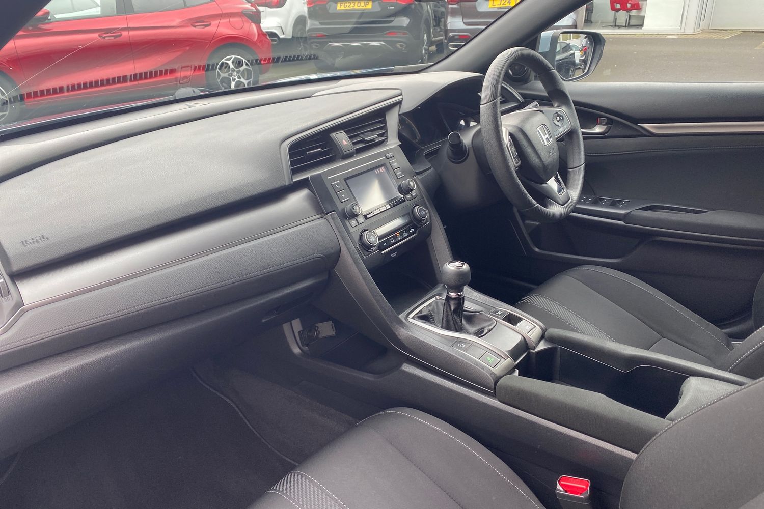 Used Honda Civic 2017 for sale - 77735537: Photo 14