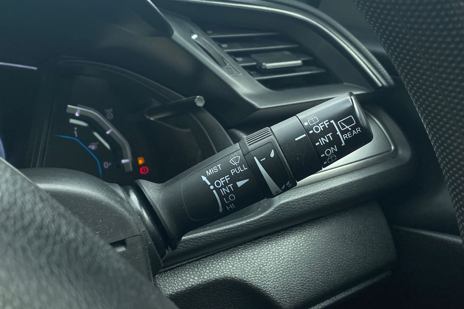 Used Honda Civic 2017 for sale - 77735537: Photo 29