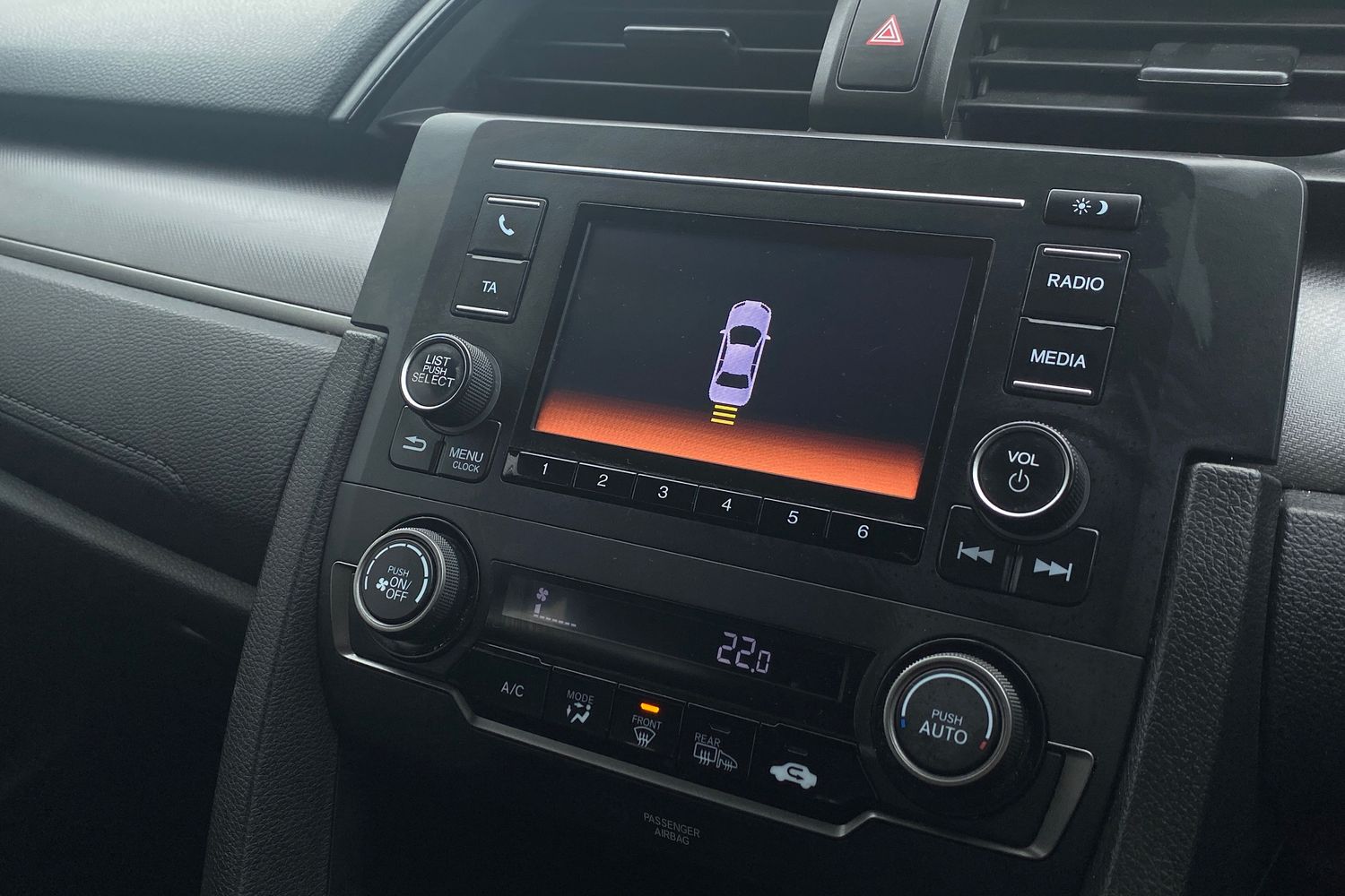 Used Honda Civic 2017 for sale - 77735537: Photo 42