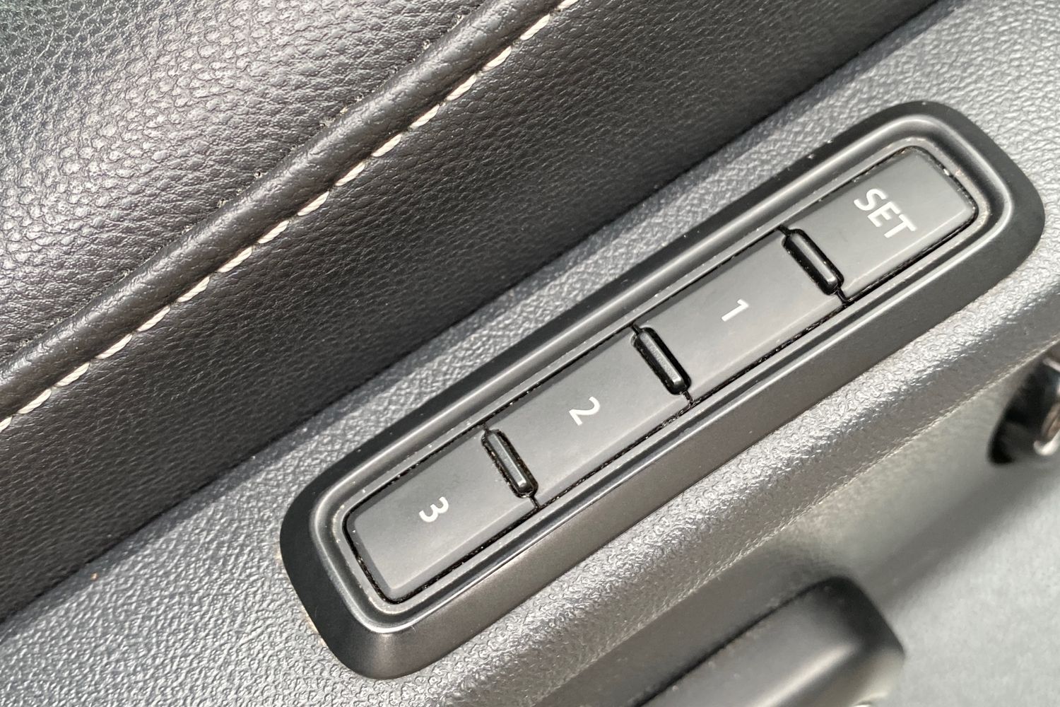 Used Volkswagen Tiguan 2018 for sale - 76736306: Photo 25