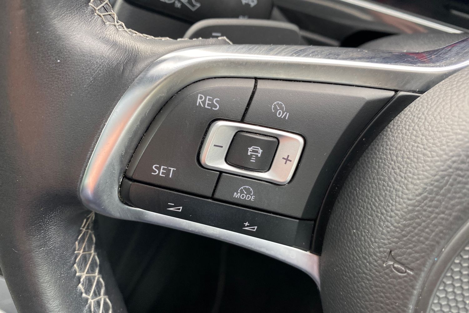 Used Volkswagen Tiguan 2018 for sale - 76736306: Photo 33