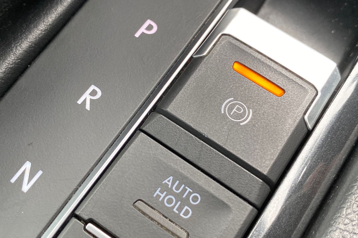 Used Volkswagen Tiguan 2018 for sale - 76736306: Photo 35