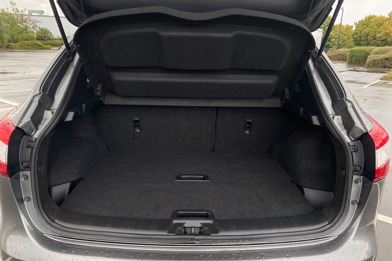 Used Nissan Qashqai 2015 for sale - 76047662: Photo 15