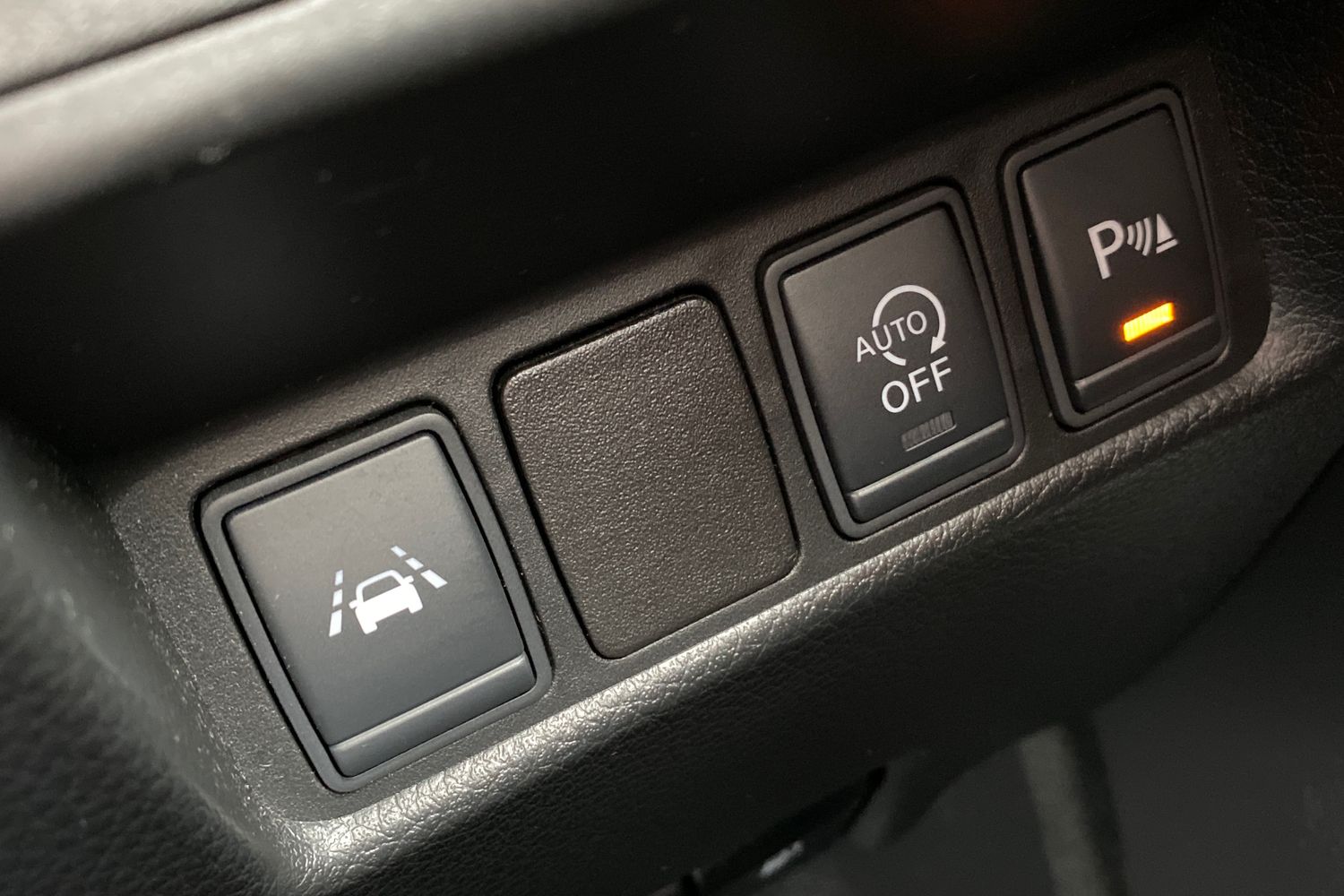 Used Nissan Qashqai 2015 for sale - 76047662: Photo 17