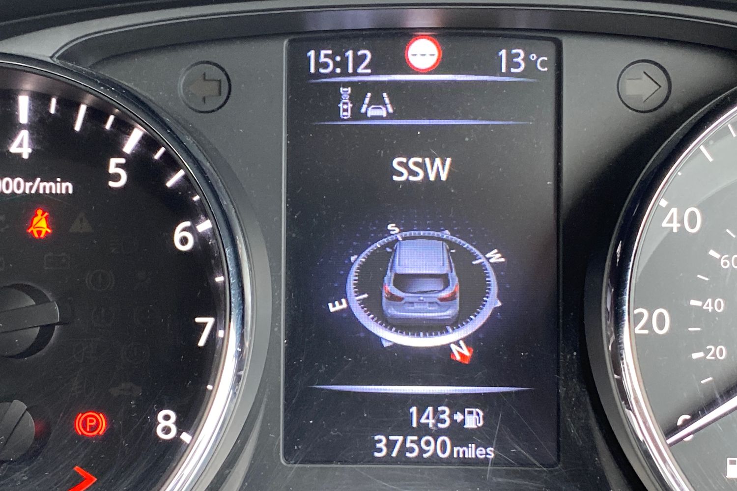 Used Nissan Qashqai 2015 for sale - 76047662: Photo 37